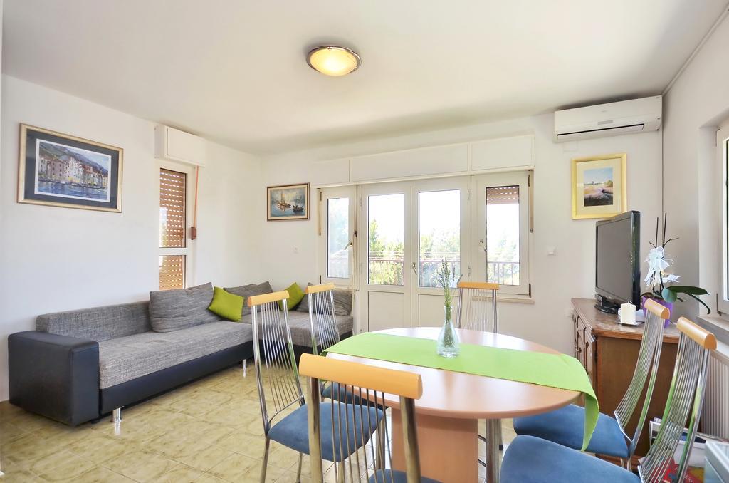 Apartments Vukasovic Mimice Pokoj fotografie