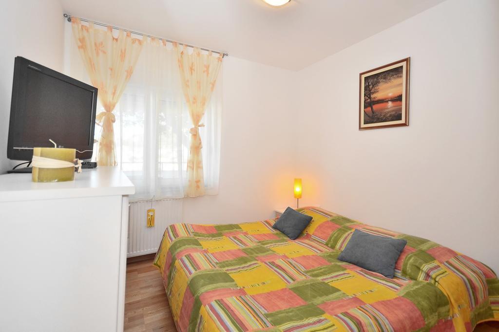 Apartments Vukasovic Mimice Pokoj fotografie
